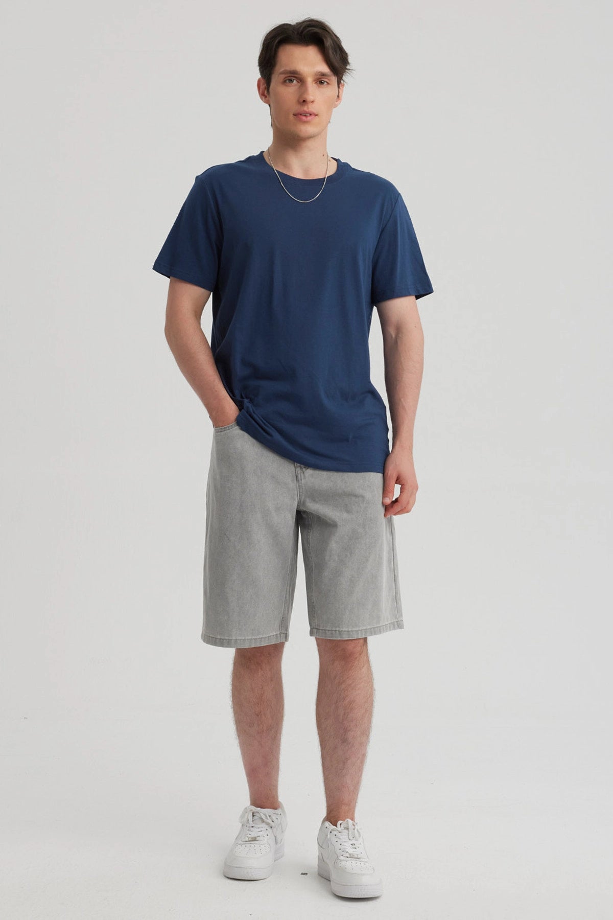 Polera Hombre Long Fit Básica Azul Marino