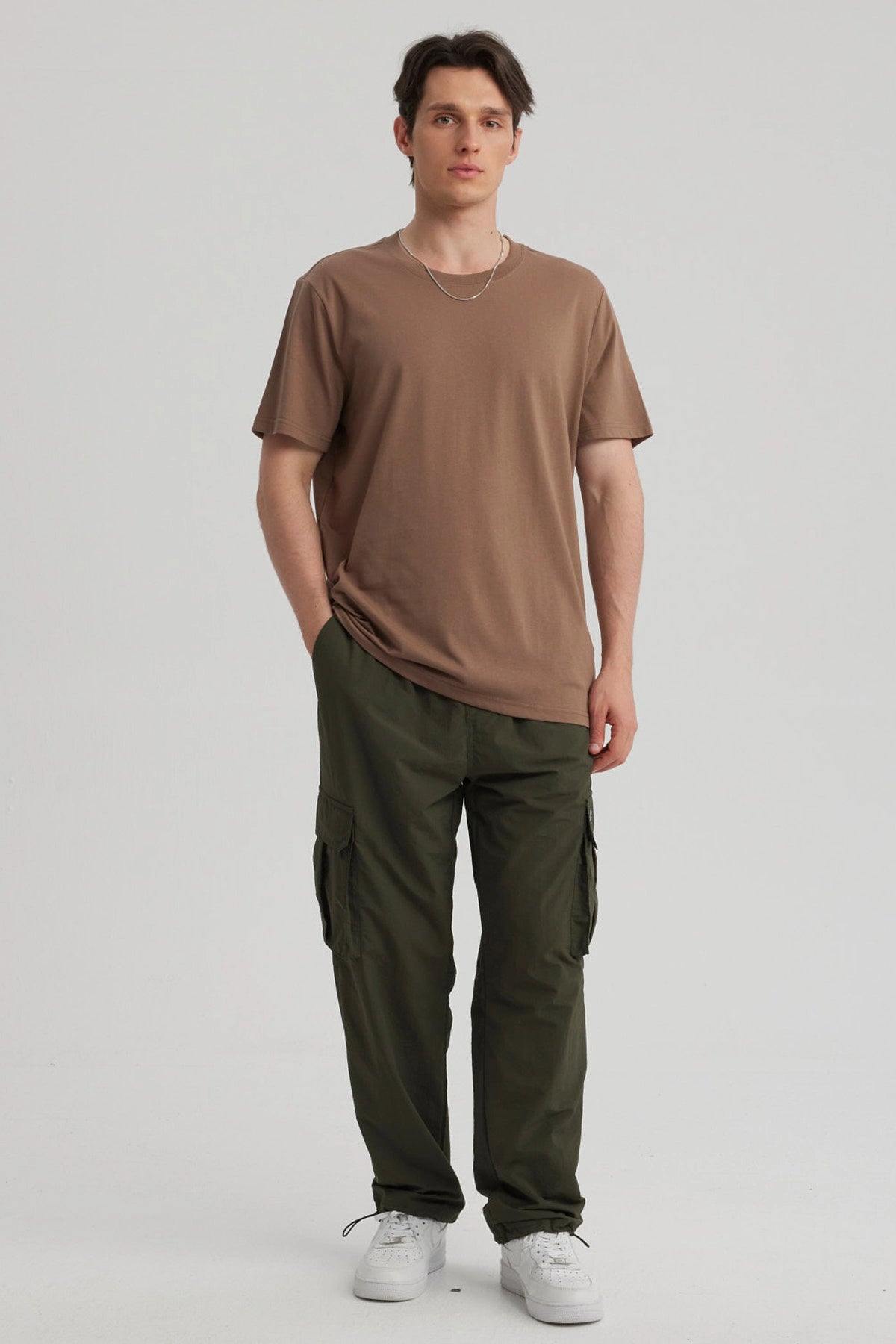 Polera Hombre Long Fit Básica Café