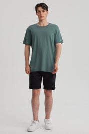 Polera Hombre Long Fit Básica Verde Pino