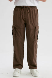 Pantalón Hombre Cargo Nylon Chocolate