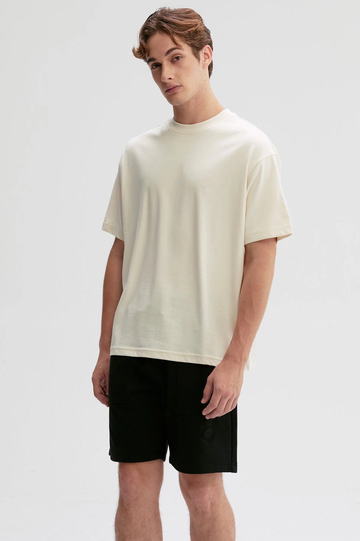 Polera Hombre Loose Fit Crema