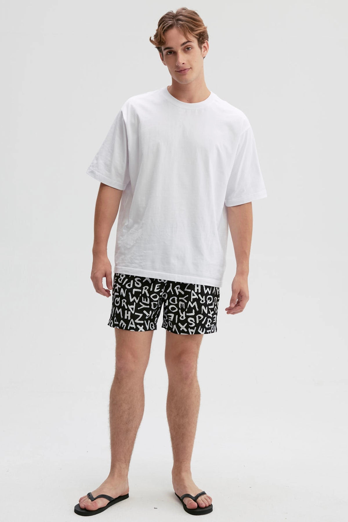 Short de Baño Hombre Print Texto Negro
