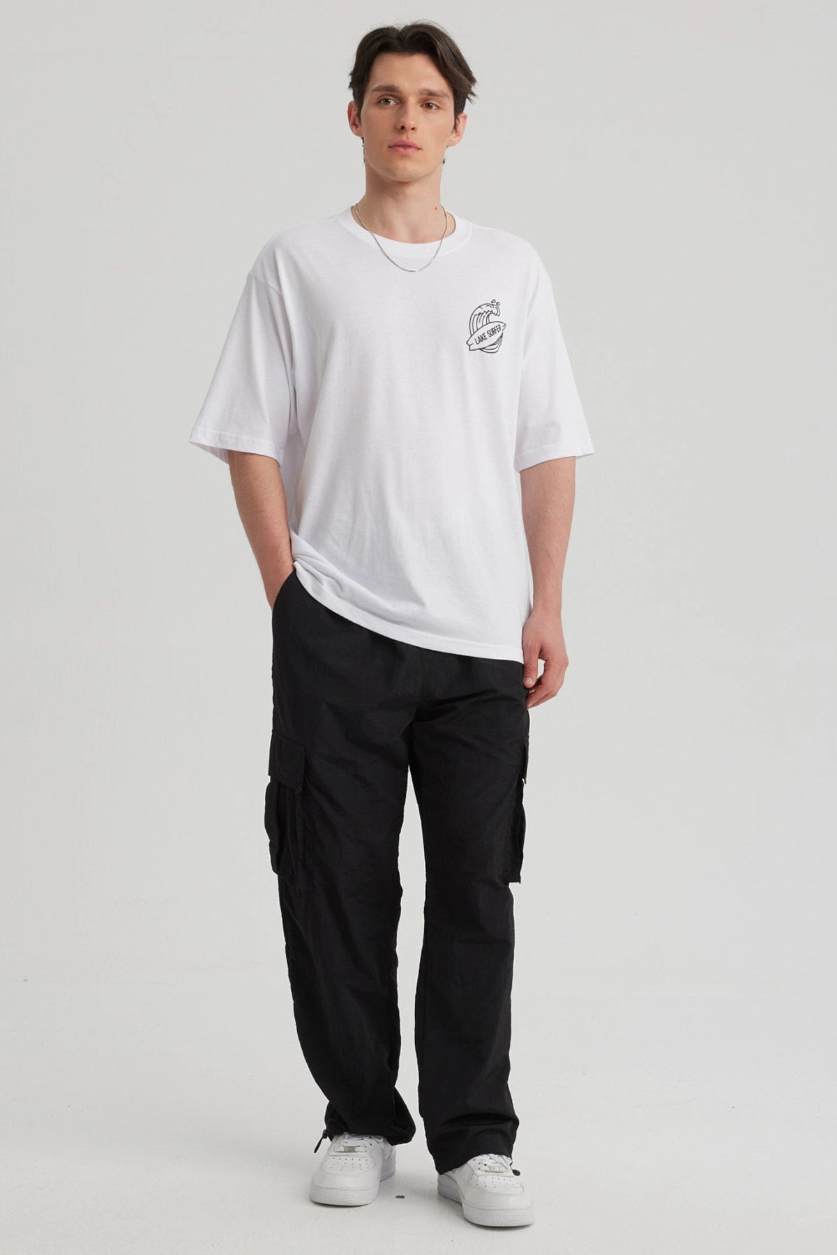 Pantalón Hombre Cargo Parachute Negro