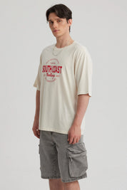 Polera Hombre Texto Frontal Beige