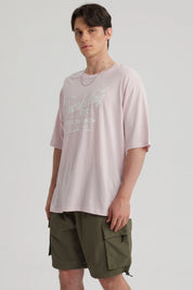 Polera Hombre Texto Frontal Rosa