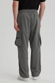 Pantalón Hombre Nylon Cargo Gris