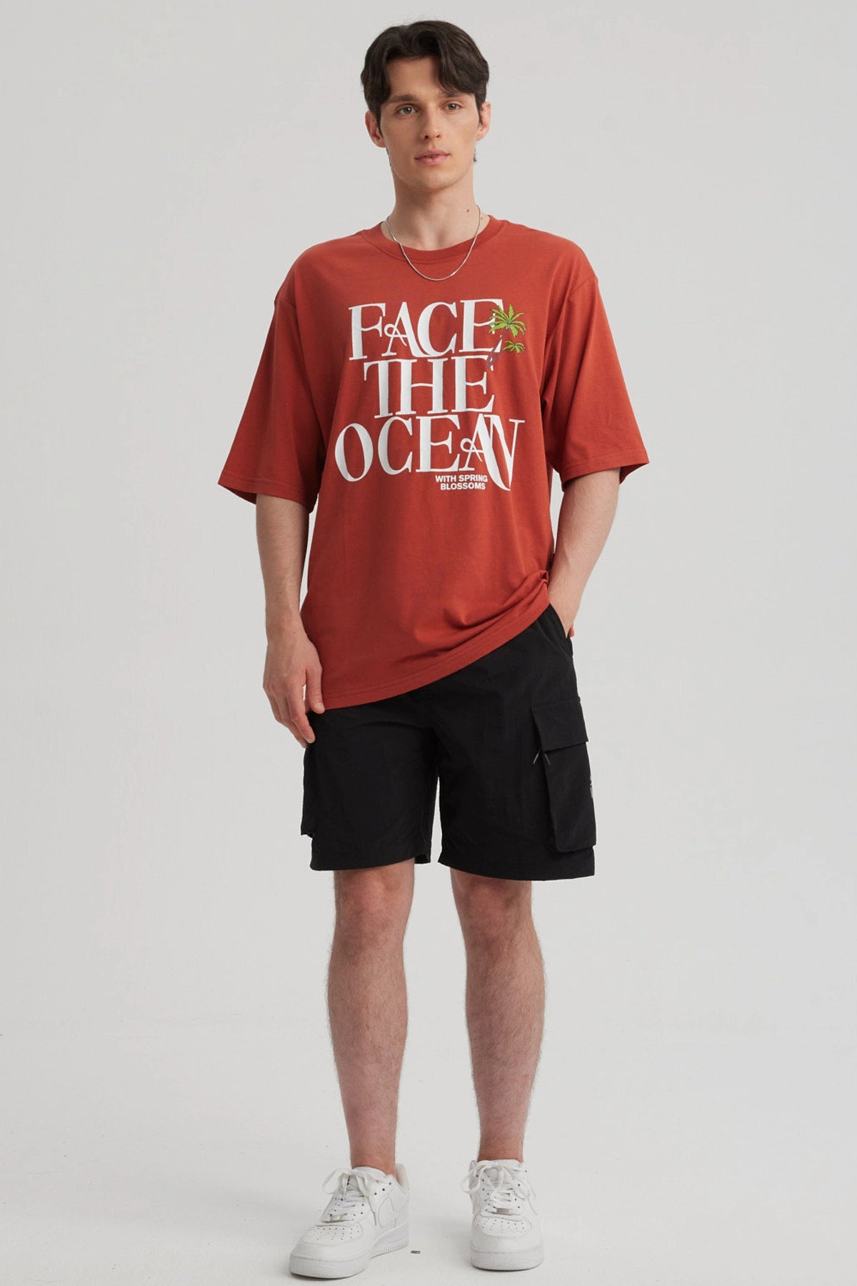 Polera Hombre Print Oversize Ocre