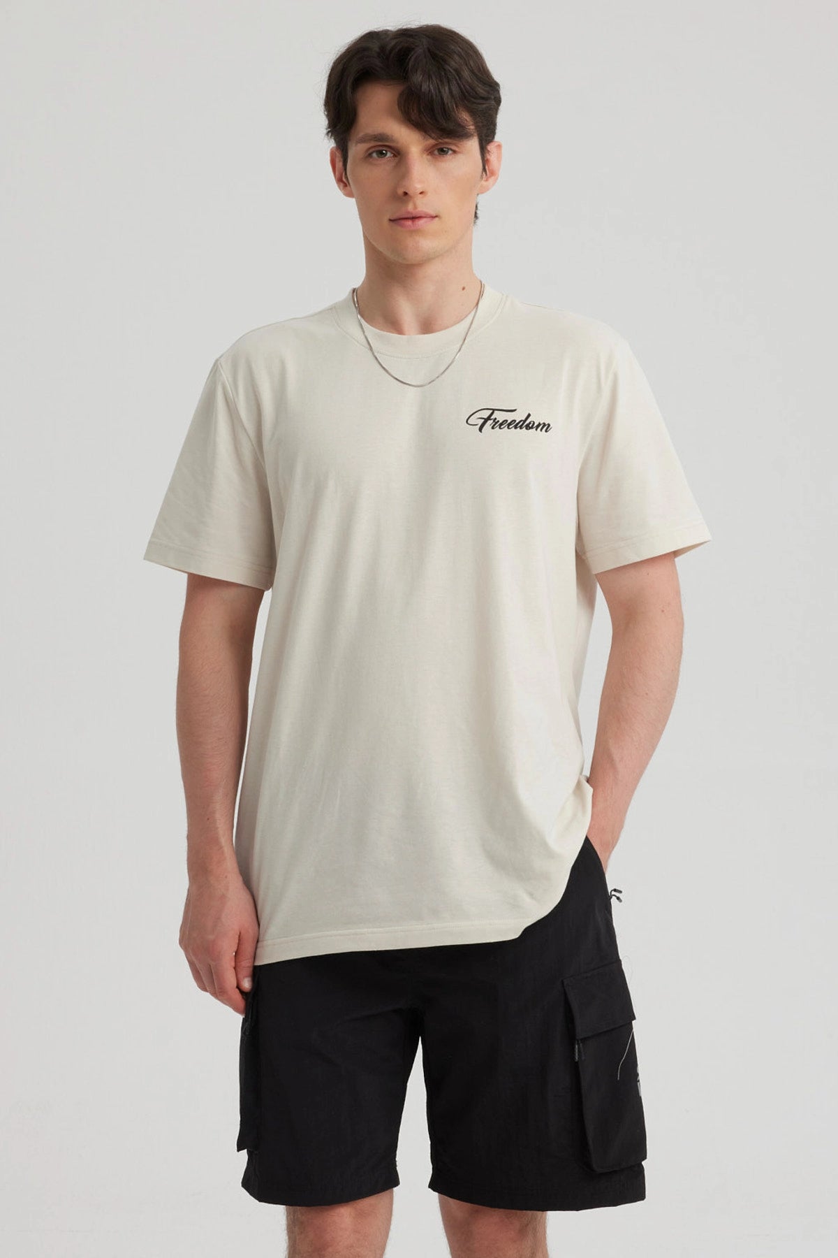 Polera Hombre Print Beach Crema