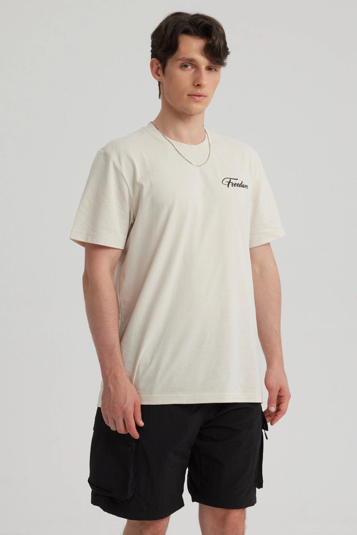 Polera Hombre Print Beach Crema