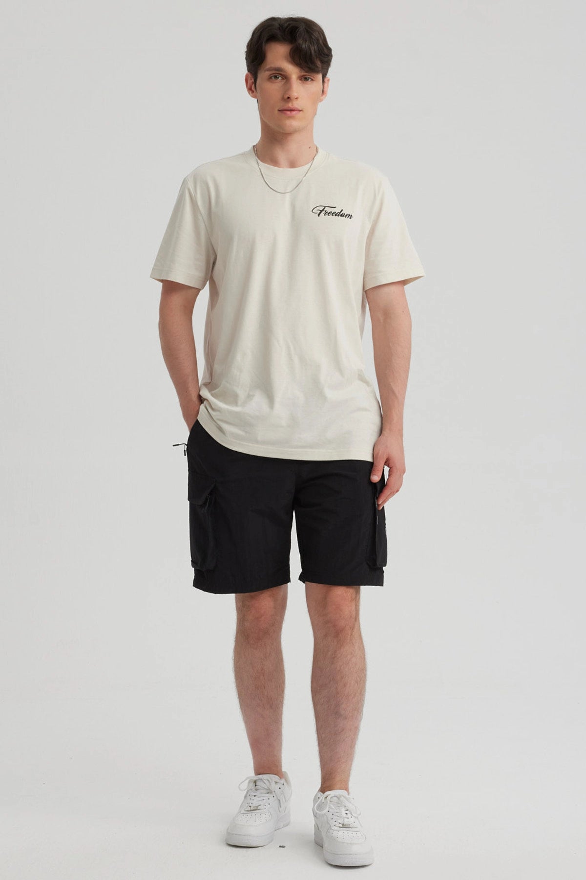 Polera Hombre Print Beach Crema