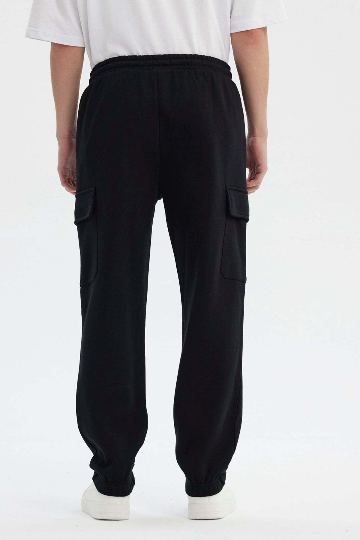 Pantalón Buzo Hombre Juvenil Pitillo Negro