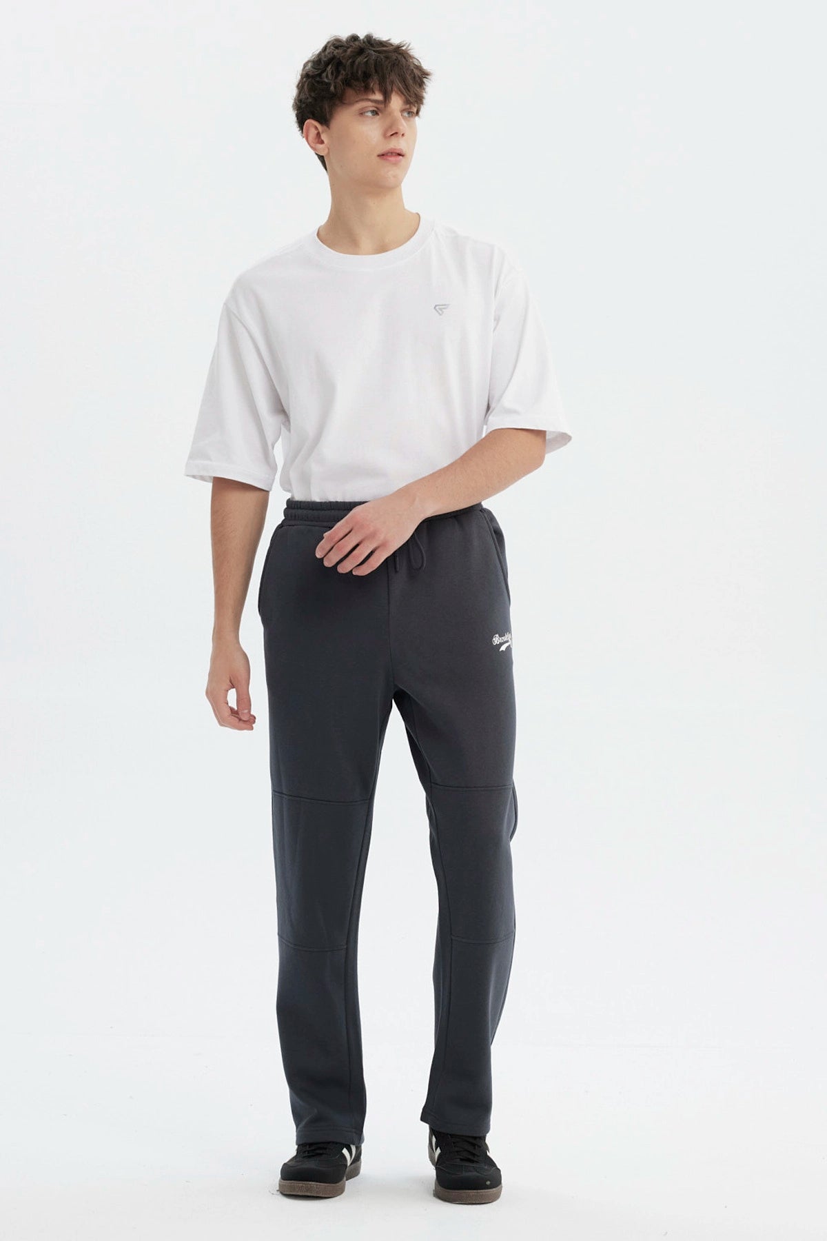 Pantalón Buzo Hombre Calce Recto Marengo