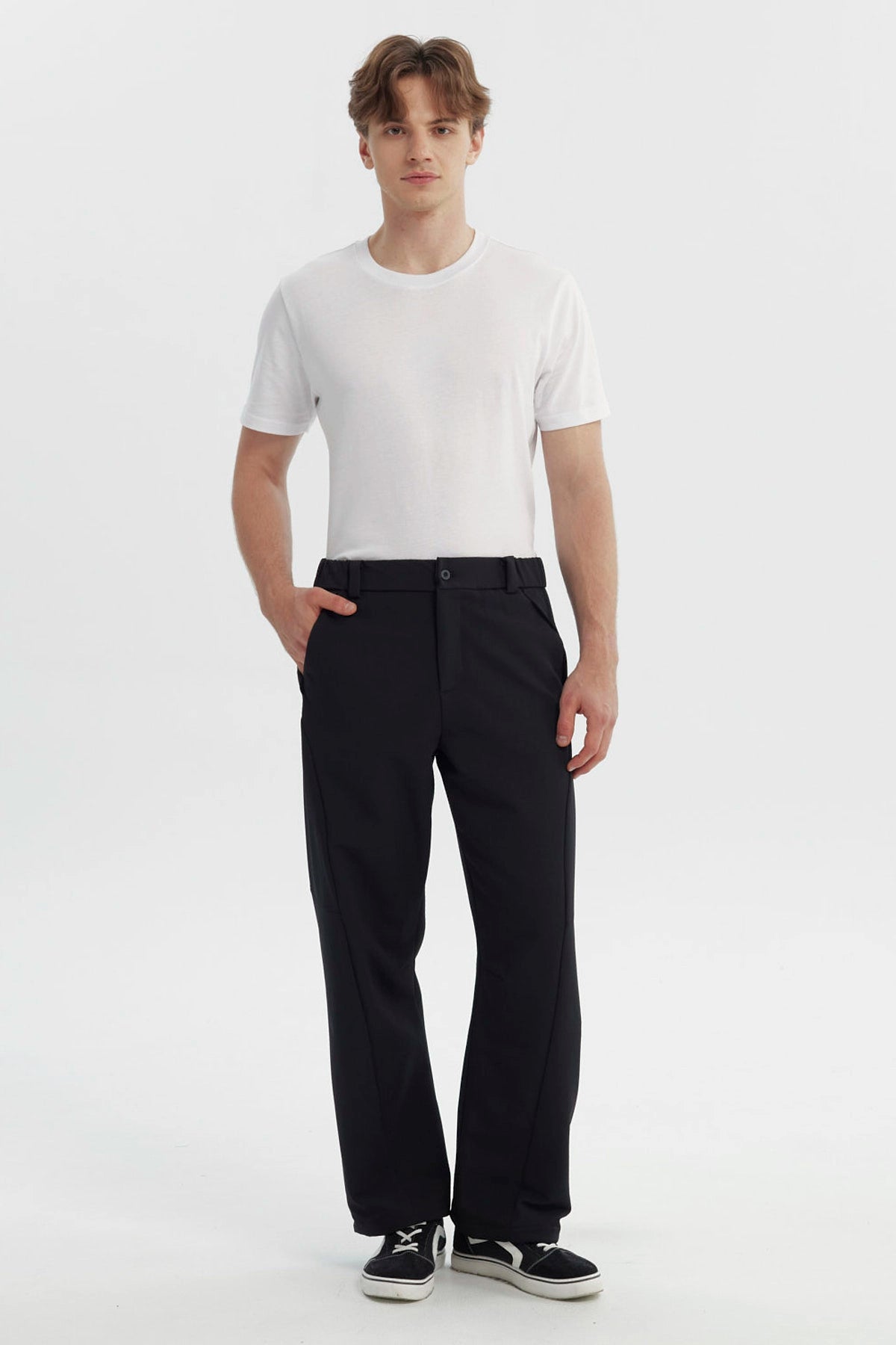 Pantalón Hombre Calce Recto Negro
