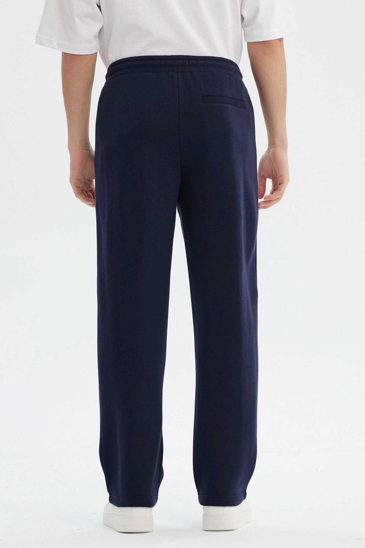 Pantalón Buzo Hombre Calce Recto Azul Marino
