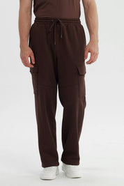 Pantalón Buzo Hombre Calce Recto Chocolate