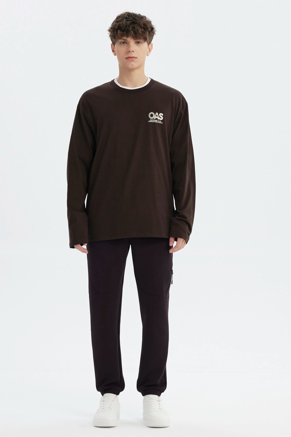 Polera Hombre Slim Chocolate