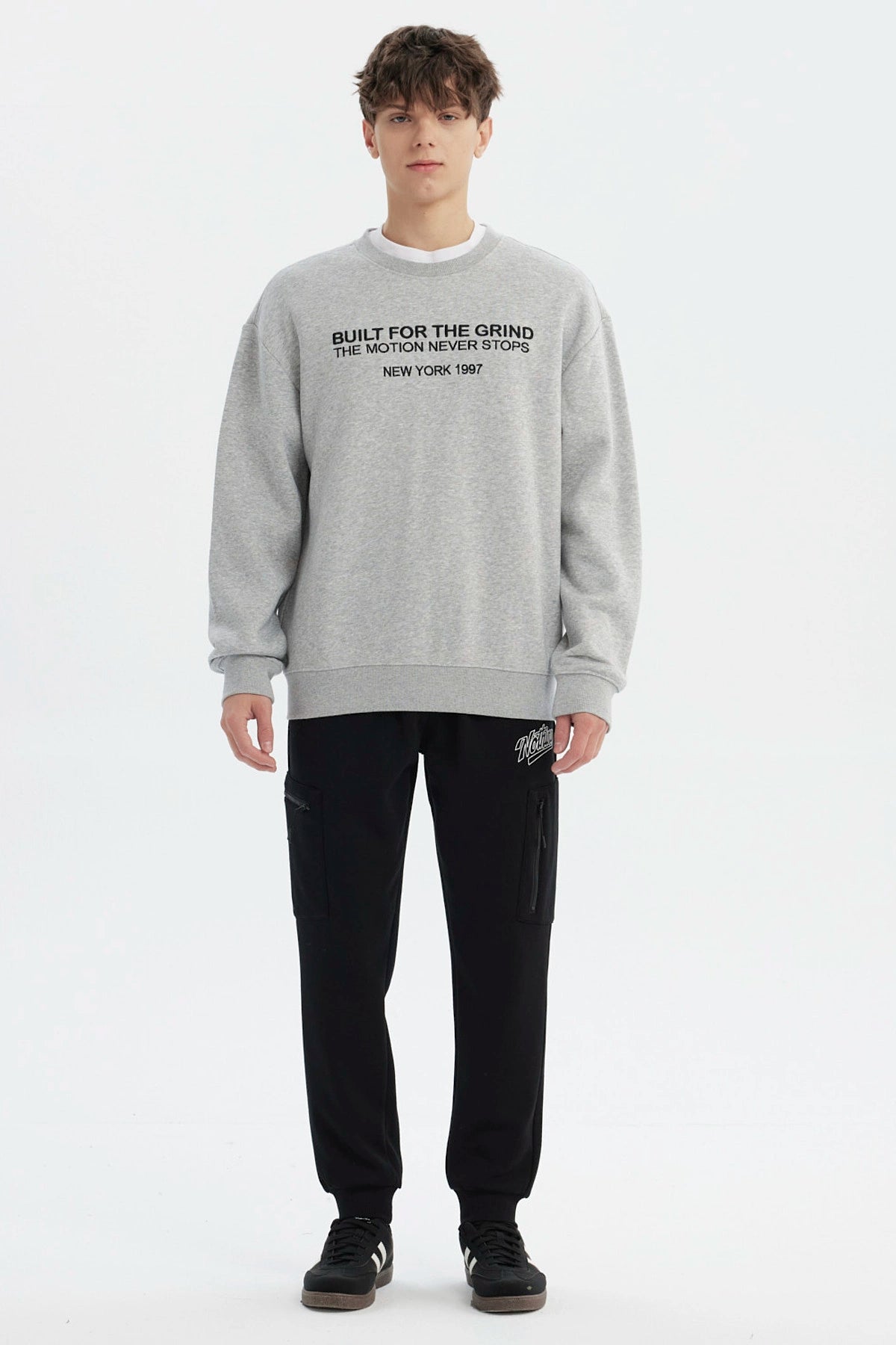 Polerón Hombre Slim Gris Melange