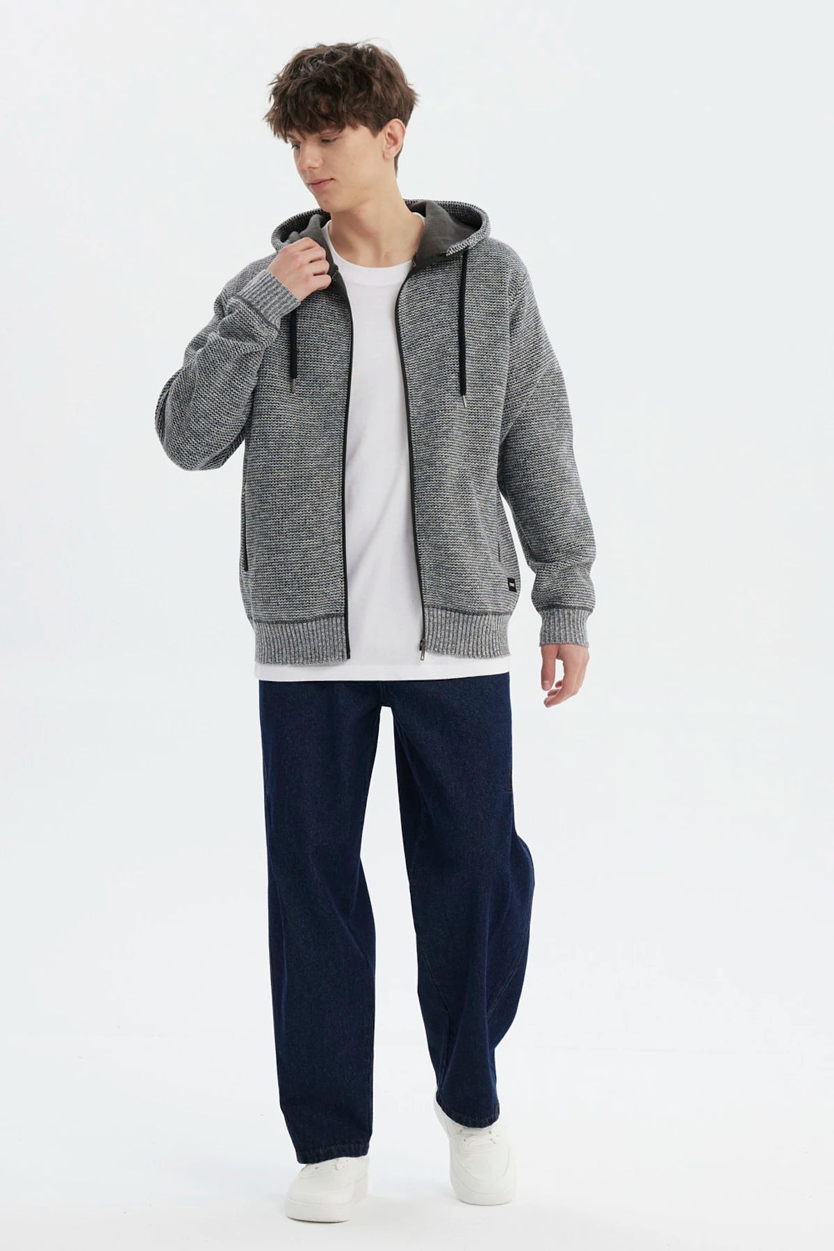 Sweater Hombre Slim Gris