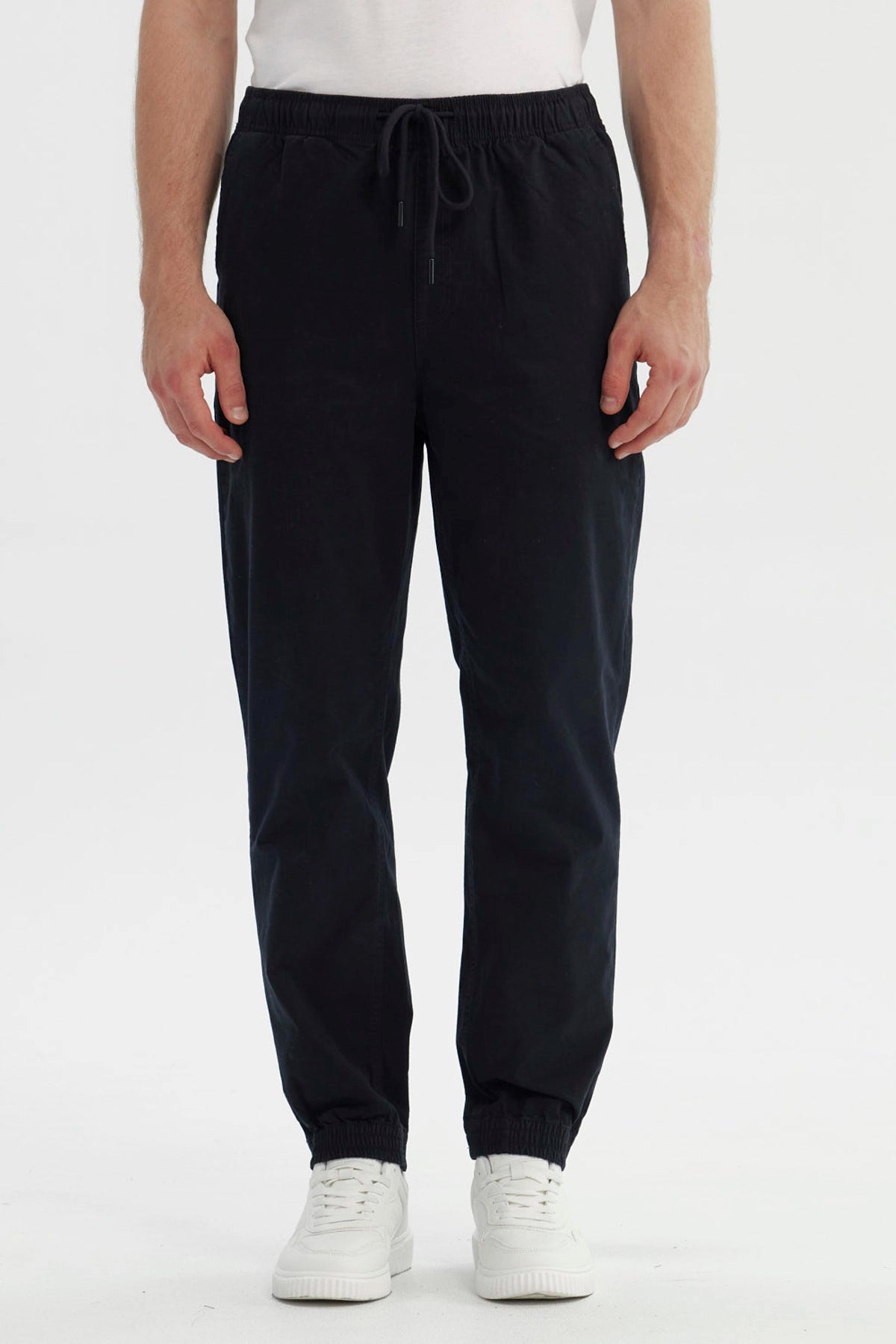 Pantalón Hombre Pitillo Negro