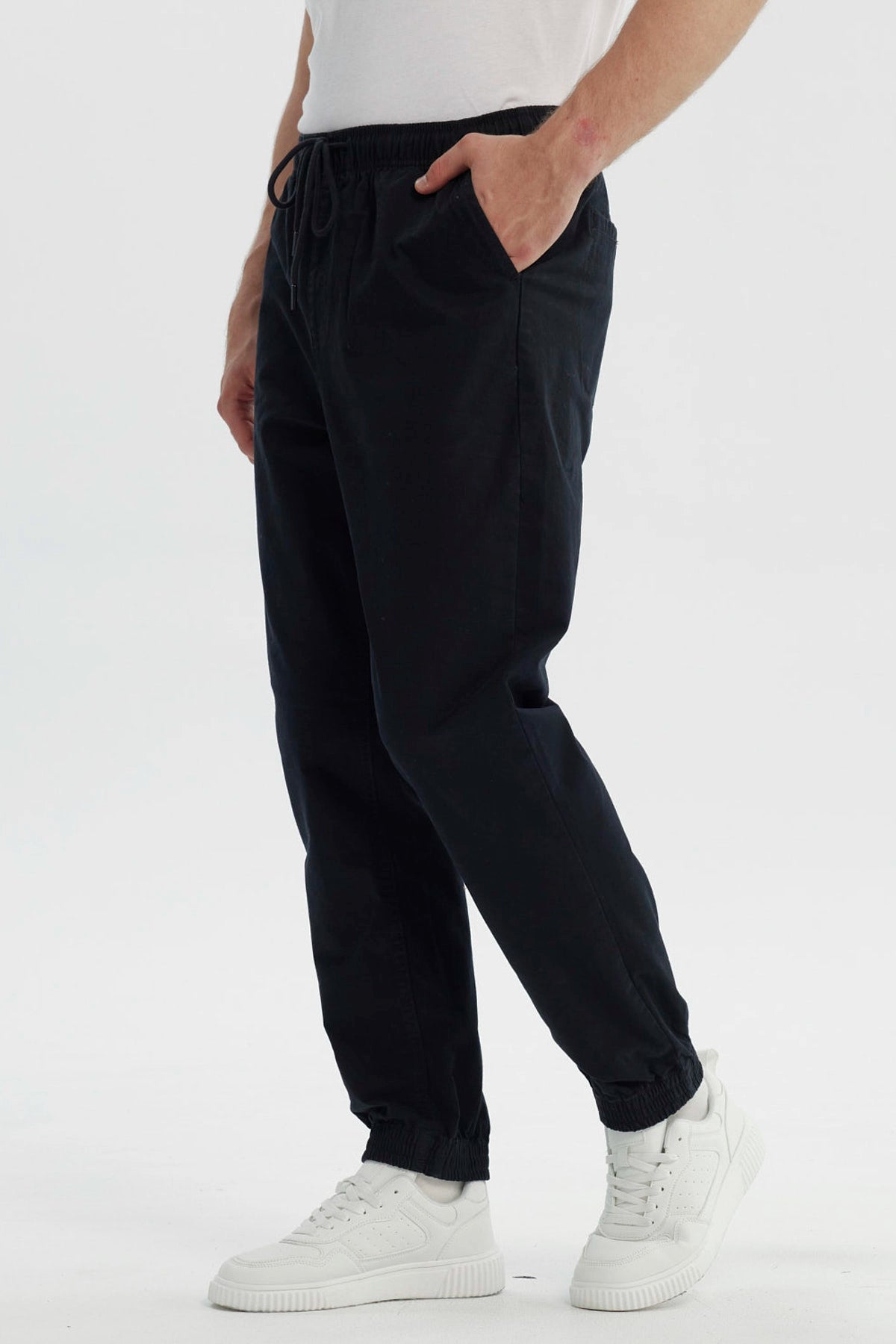 Pantalón Hombre Pitillo Negro