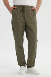 Pantalón Hombre Pitillo Verde Militar