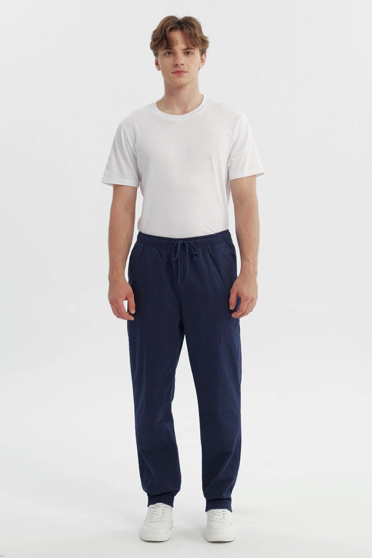 Pantalón Hombre Pitillo Azul Marino