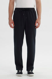 Pantalón Buzo Hombre Slim Negro