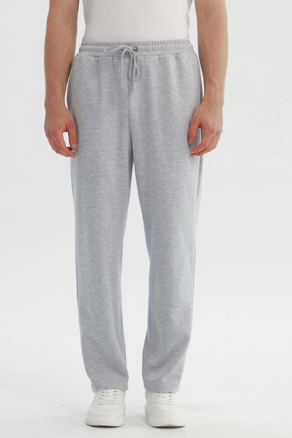 Pantalón Buzo Hombre Slim Gris Melange