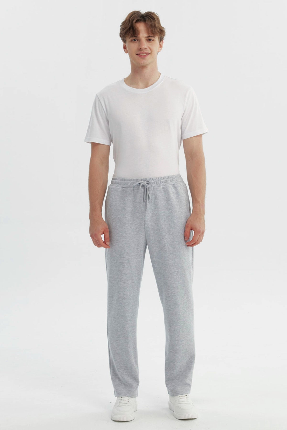 Pantalón Buzo Hombre Slim Gris Melange