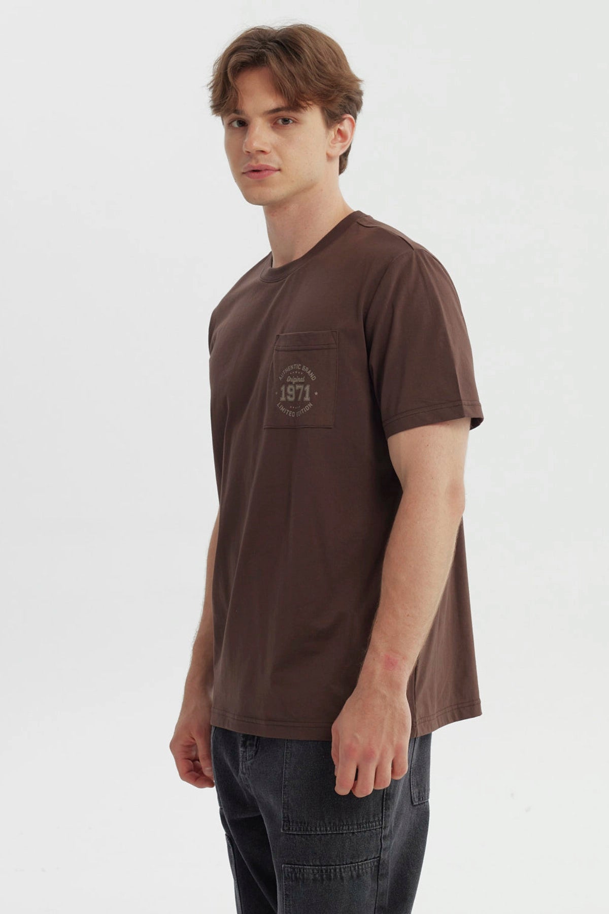 Polera Hombre Regular Chocolate