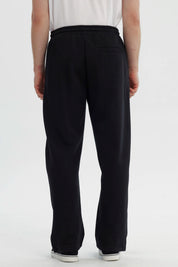 Pantalón Buzo Hombre Calce Recto Negro