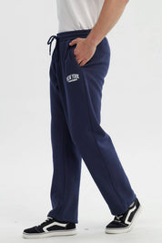 Pantalón Buzo Hombre Calce Recto Azul Marino