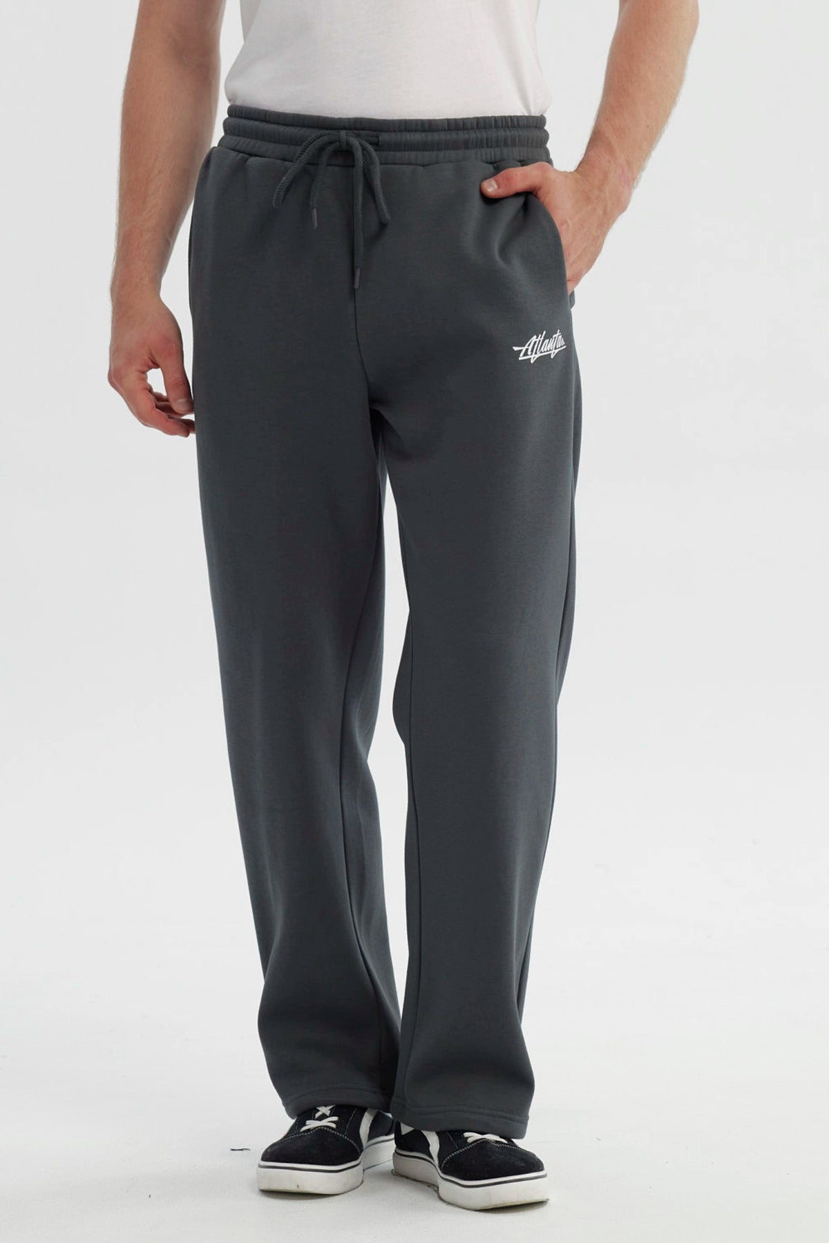 Pantalón Buzo Hombre Calce Recto Gris Oscuro
