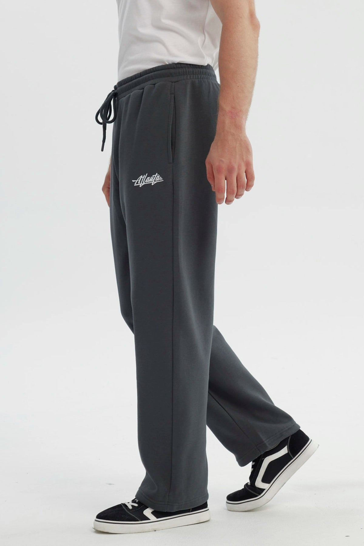Pantalón Buzo Hombre Calce Recto Gris Oscuro