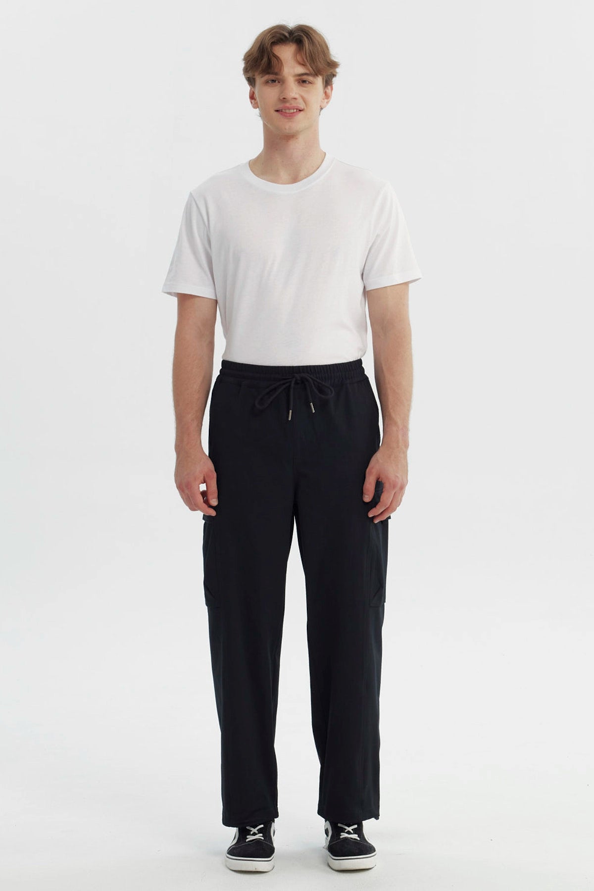Pantalón Hombre Calce Recto Negro