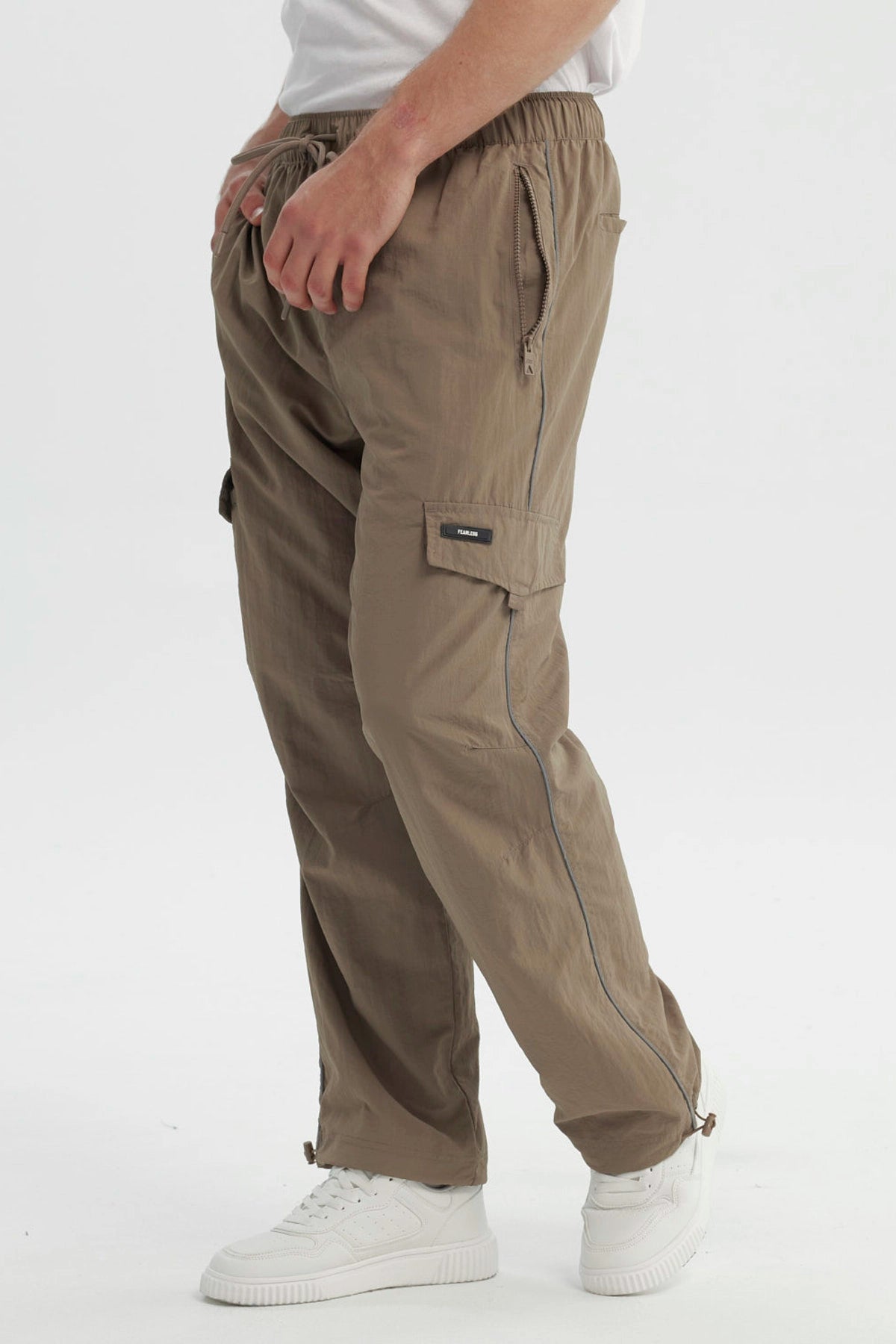 Pantalón Buzo Hombre Clásico Kaki