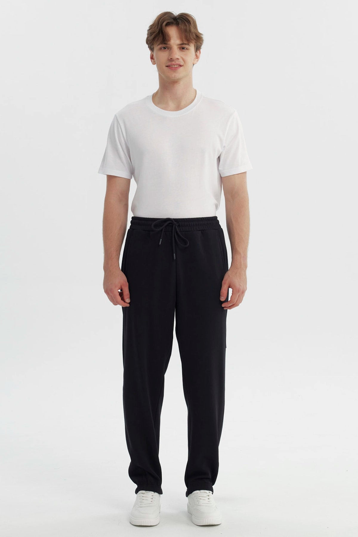 Pantalón Buzo Hombre Amplio Negro