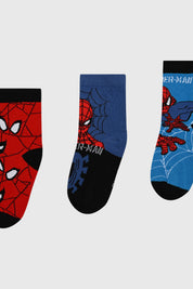 Tres calcetines niño Spiderman en azul con estampas de Spiderman en diferentes poses gráficos y detalles de telarañas