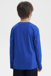 Polera azul para niño con Goku de Dragon Ball Z al frente rodeado de esferas del dragón en estilo animado