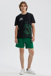 Pijama hombre Star Wars verde con camiseta negra de Boba Fett y pantalón corto verde