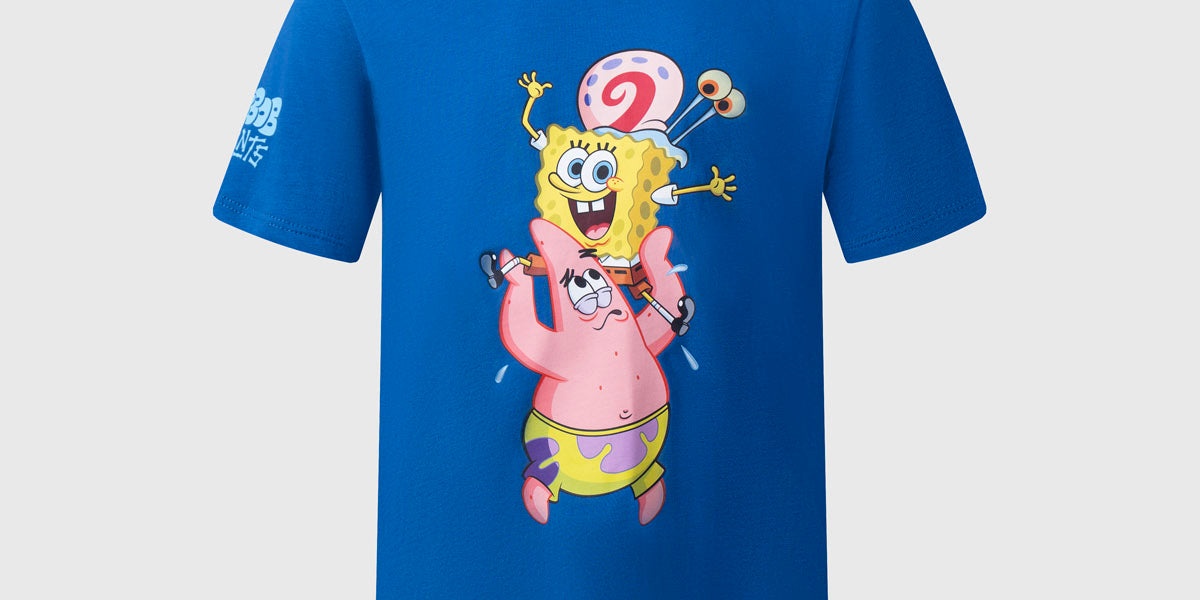 Polera azul de niño con Bob Esponja y amigos de Nickelodeon estampados al frente