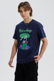 Polera azul marino hombre con estampado de Rick And Morty en el centro