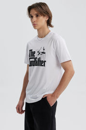 Polera blanca de hombre con estampado The Godfather en el pecho