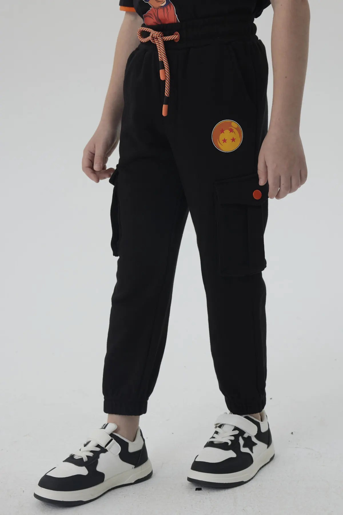 Pantalón Buzo Niño Jogger Dragon Ball Negro