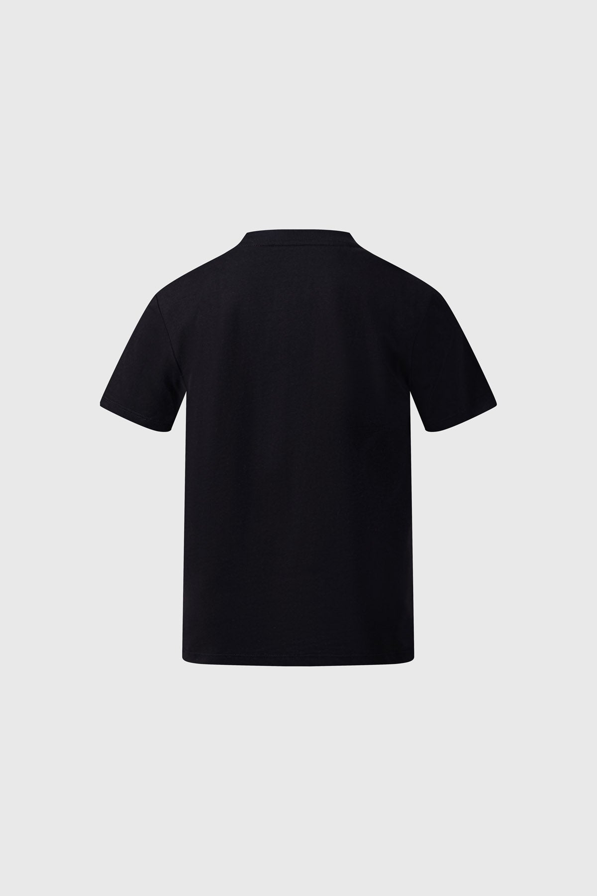 Polerón negro de niño con estampado de Mickey Mouse de Disney y letra M en el pecho