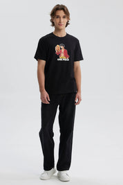 Polera negra de hombre con personaje de One Piece en el frente