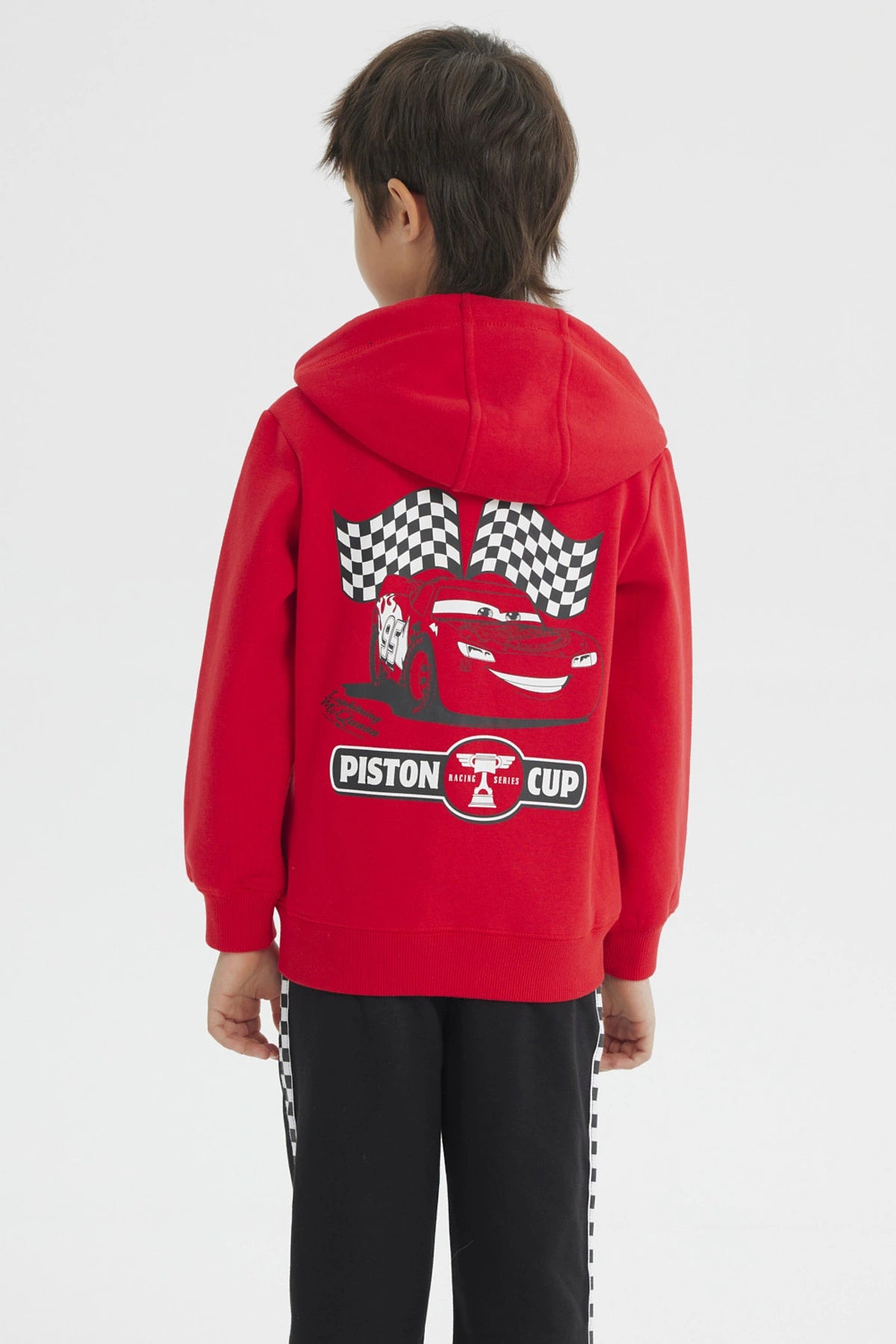 Polerón rojo para niño con capucha y estampado de logo Cars en el pecho estilo deportivo casual