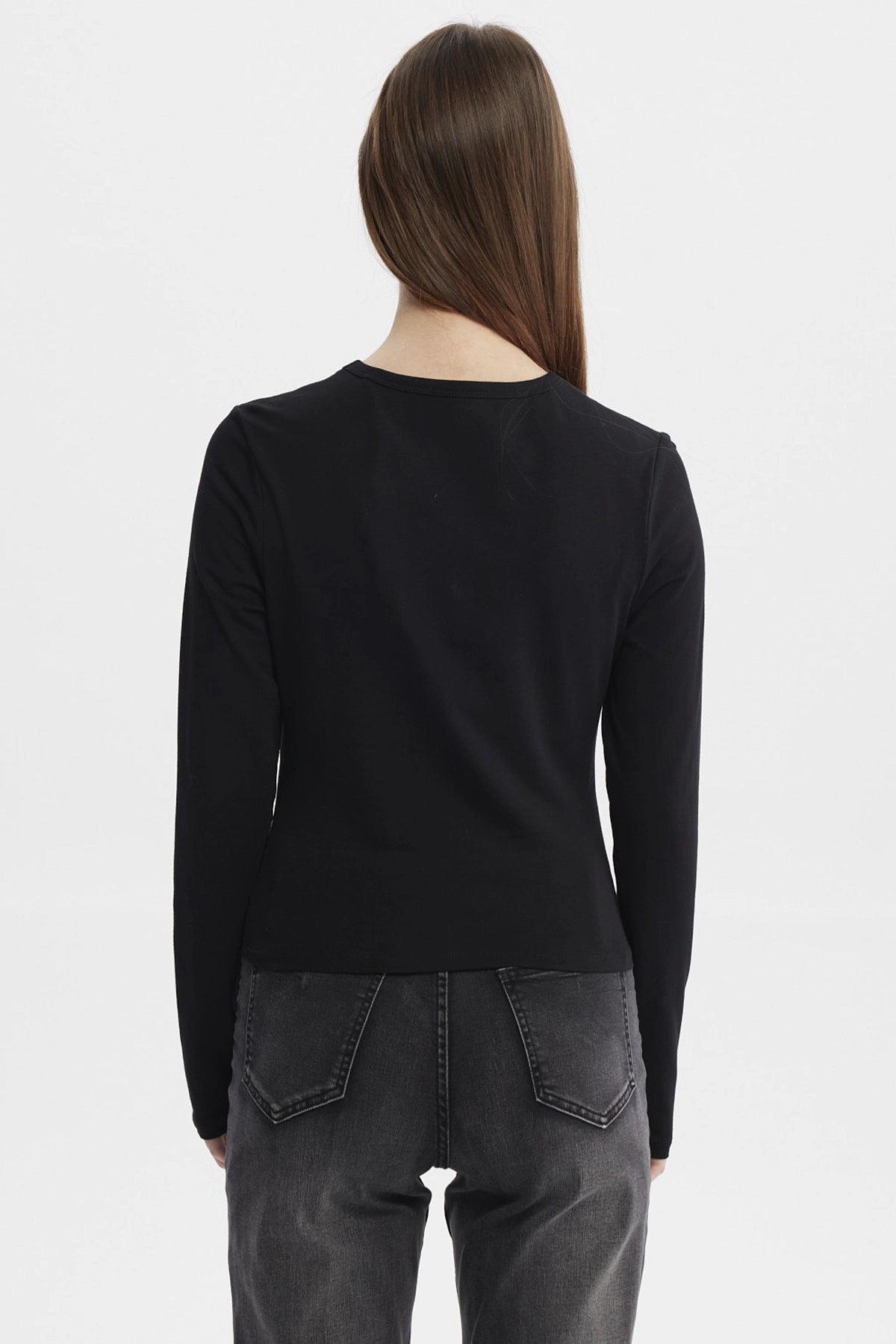 Polera Mujer Bt21 Negro