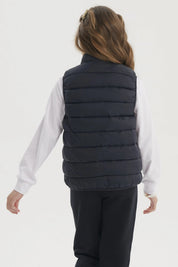 Parka unisex azul marino con diseño acolchado sin estampa lisa cierre frontal completa ideal para días fríos