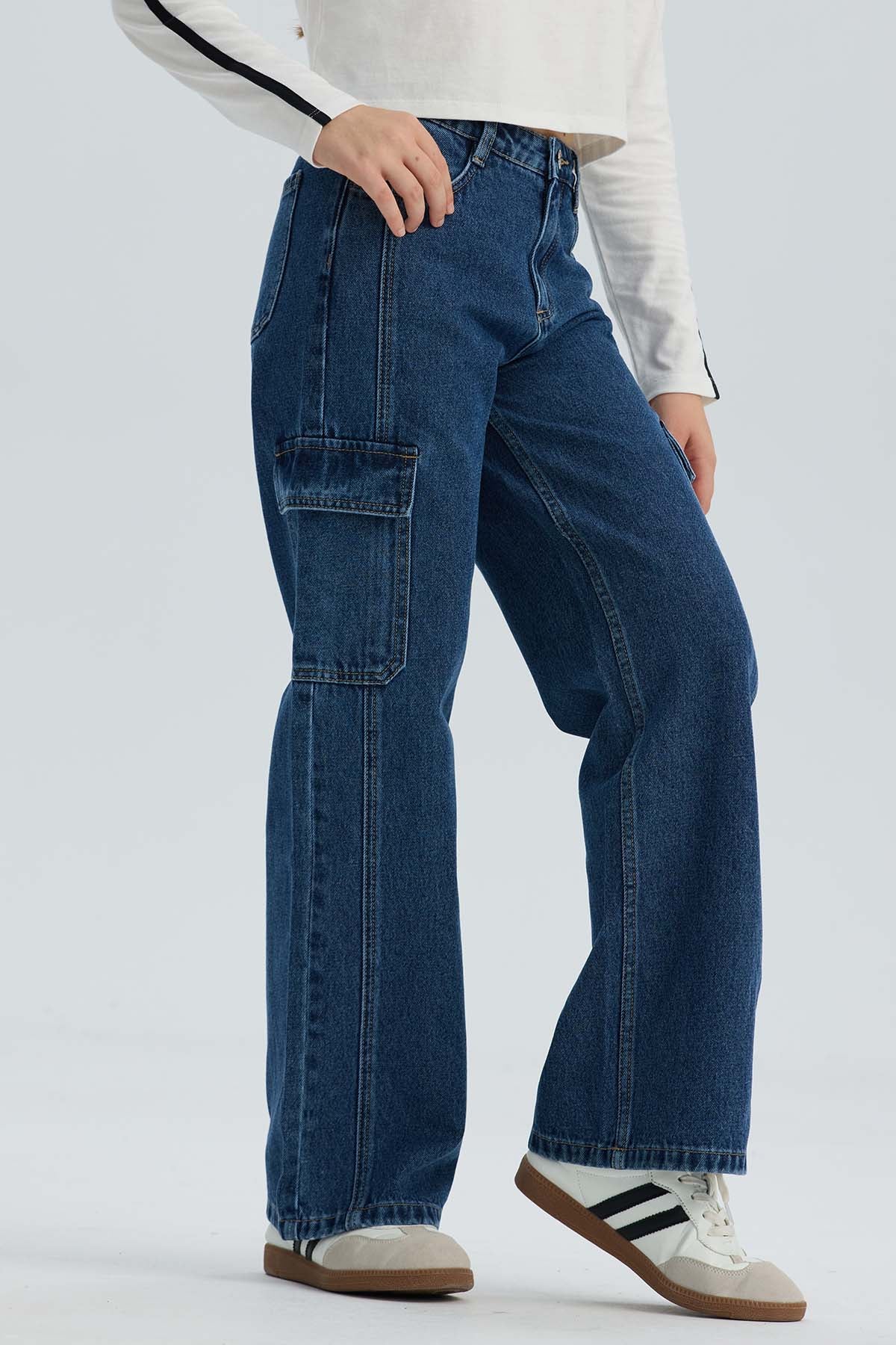 Jeans Niña Calce Recto Cargo Azul